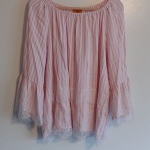 Ruby Road off shoulder